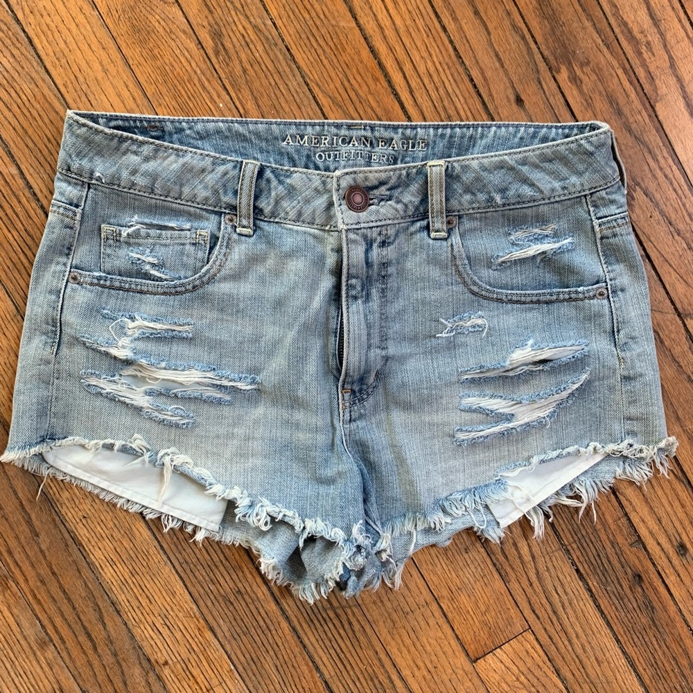 High waist American Eagle shorts